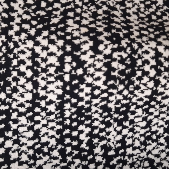 LK Bennett Large Black White Knit Elbow Sleeve Dress - Picture 3 of 5